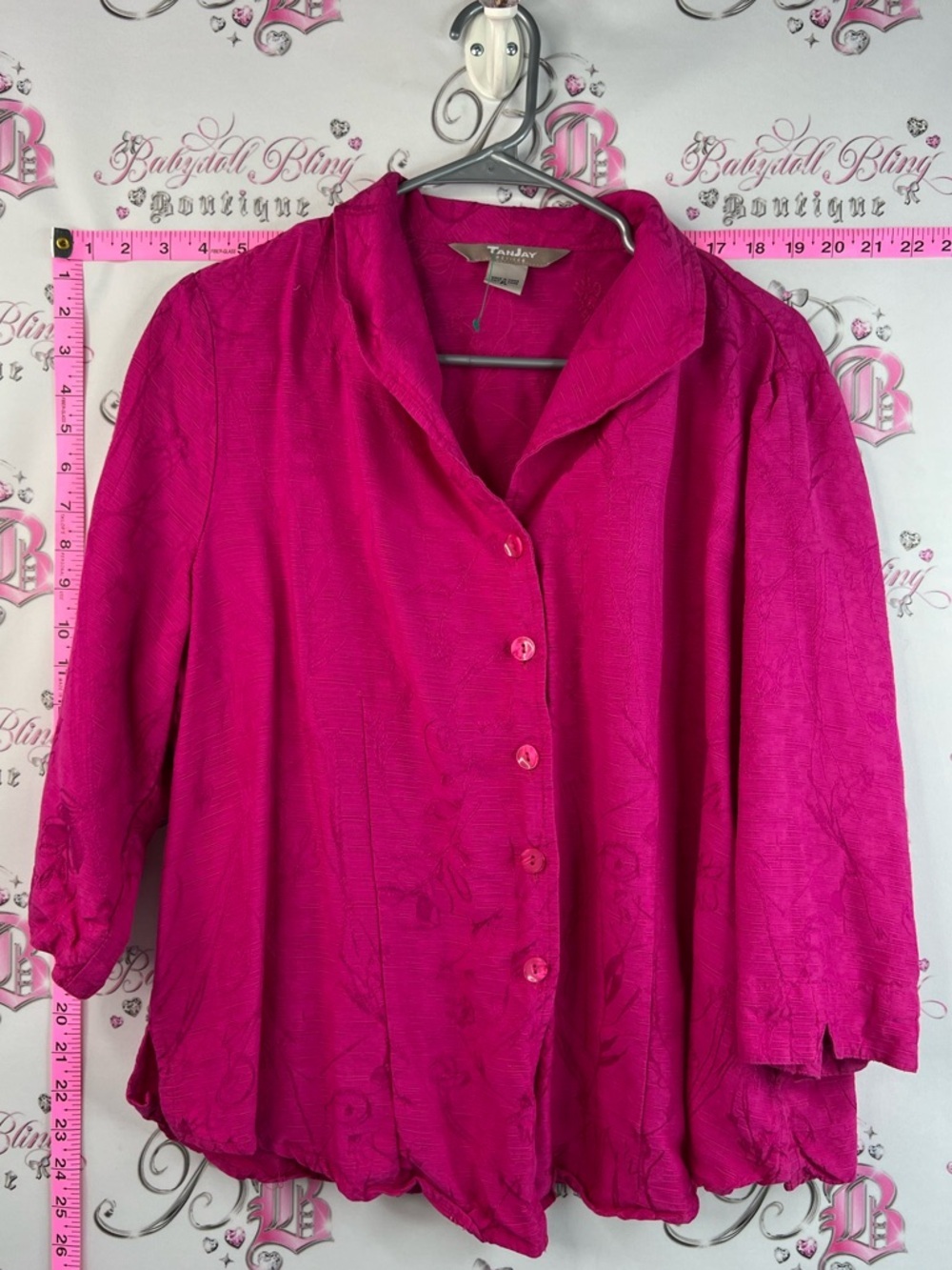TanJay button up long sleeves flowers floral Fuchsia Button-Front Women's Top